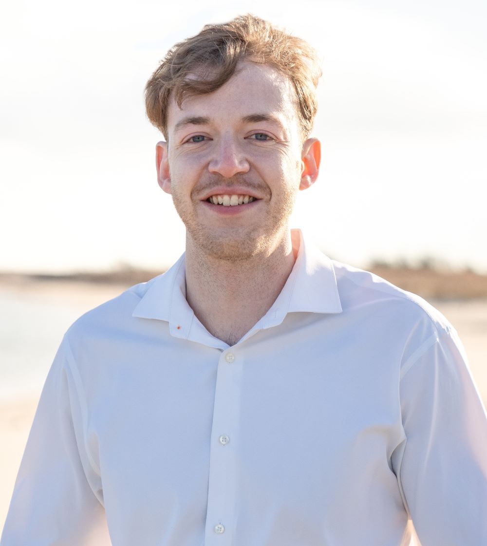 Ethan Reddington, Account Manager